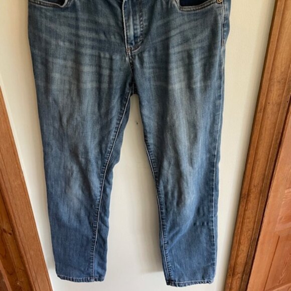 KUT FROM THE KLOTH Light Blue Denim Classic Straight Mid Rise Jeans 4 - Picture 3 of 16